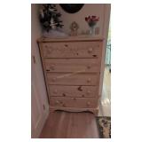 Five Drawer Tall Chest Of Drawers 33 In Long