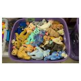 tub lot of beanie babies