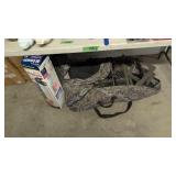 deer hunting climbing stand and oil extractor