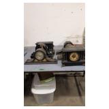 lot of mantle clocks
