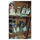 lot of collectors dolls