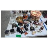 dolls, figures, glassware etc