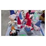 lot of gnome dolls