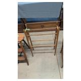 small quilt rack