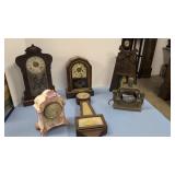 lot of mantle clocks as shown