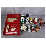 Vtg The Peanuts Collectibles w/ Desk Set