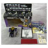 1984 G1 Transformers Kickback Action Figure CIB