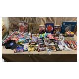 Vtg Pop Culture Ephemera & Collectible Items