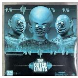 NIP 2002 Sideshow The Outer Limits Action Figures