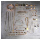 Assorted Antique & Vintage Gold Filled Jewelry