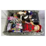 Assorted Figures, Dolls, Toys & Collectibles
