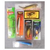 7pc Vintage Assorted Plastic Lures Lot