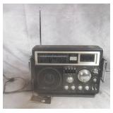 Vintage G.E. 7-2990 World Monitor Radio
