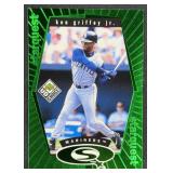 1999 UD Starquest SQ1 Ken Griffey Jr.