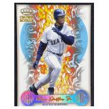 1999 Crown Royale #22 Pivotal Players Ken Griffey