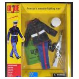 NIP G.I. Joe Action Marine Dress Parade