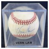 Vern Law Signed Official NL MLB Baseball