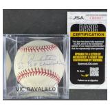 Vic Davalillo '63-68 Cleveland Indians' Signed