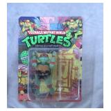 NIP 2021 TMNT Raphael w/Sai Weapon