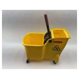 Rubbermaid Mop Bucket Wringer Combo
