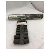 Pittsburgh Click Type Torque Wrench with Socket Set