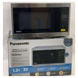 Panasonic NN-SC668S 1200W Stainless Steel Microwave Oven