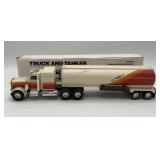 Ertl 1/25 Scale Flying J Semi and Tanker