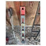 M-D Building Products Extruded Aluminum Level