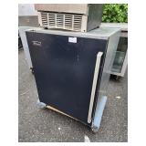 Perlick HB24RS-O One-Door Refrigerated Back-Bar...
