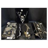 Womenï¿½s Costume Jewelry.