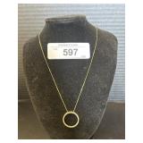 14K Gold Circle Pendant Necklace.