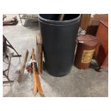 Wooden Shelfï¿½s, Skis, Decor.