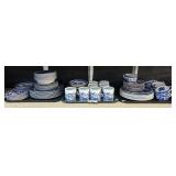 Blue Willow Dinnerware Set.
