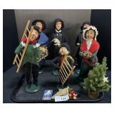 6 Byers Choice Carolers.