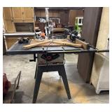Craftsman 10in Table Saw.