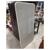 5ft Folding Table.