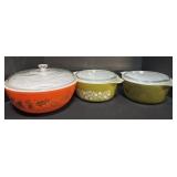 3 Pyrex Mixing Bowls W/Lids.