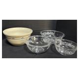 3 Clear Glass Pyrex Mixing Bowls.