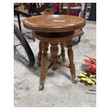 Vtg Ball & Claw Oak Piano Stool.