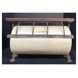 Paper Roll Dispenser & Cutter.