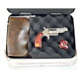 North American Arms Mini Revolver .22**.