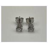 14KT White Gold Diamond Stud Earrings.
