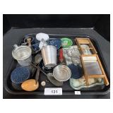 Kitchenware, Household Items. Kitchenware, Household Items.