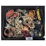 Tray Of Costume Jewelry, Necklaces, Bracelets. Tray Of Costume Jewelry, Necklaces, Bracelets.