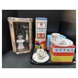 Oil Lamp, Tin Lunchboxes, Cracker Tins. Oil Lamp, Tin Lunchboxes, Cracker Tins.