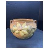 Roseville Pottery Clematis Jardini�re. Roseville Pottery Clematis Jardini�re.