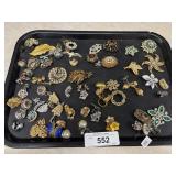 Women�s Costume Broaches Women�s Costume Broaches
