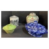 Chinese Export W/ Lid, Tureen W/ Lid. Chinese Export W/ Lid, Tureen W/ Lid.