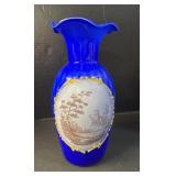 Cobalt Blue Art Glass Vase. Cobalt Blue Art Glass Vase.