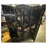 Folding Oriental Style Dividing Wall. Folding Oriental Style Dividing Wall.